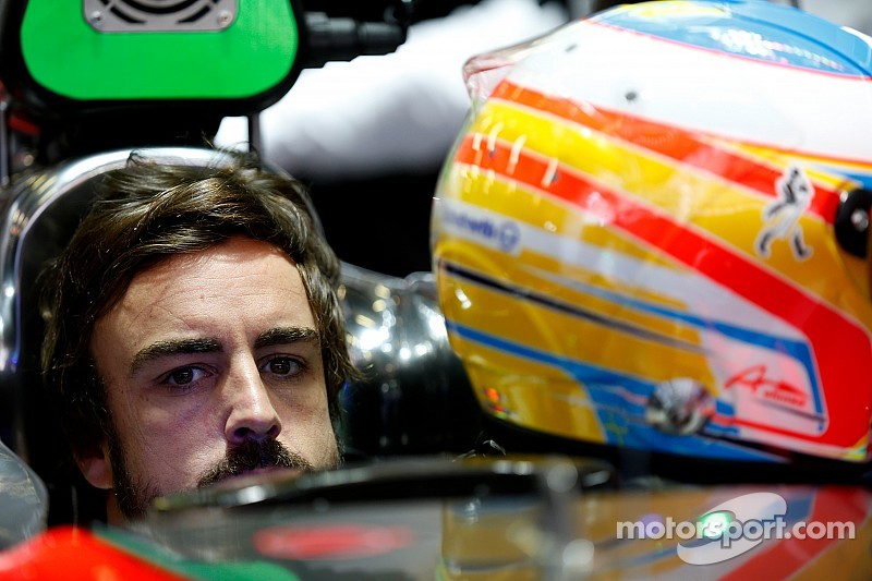 Será duro no estar en Australia: Alonso