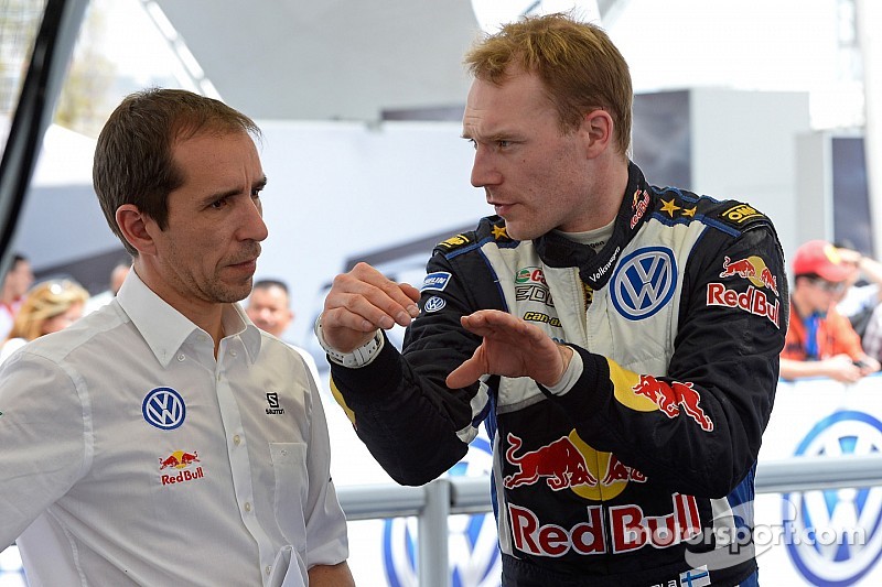 Latvala peleará hasta el final