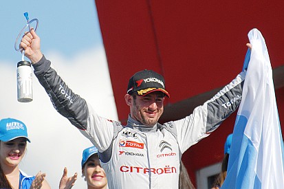 Хосе-Мария Лопес с победы начал новый сезон WTCC