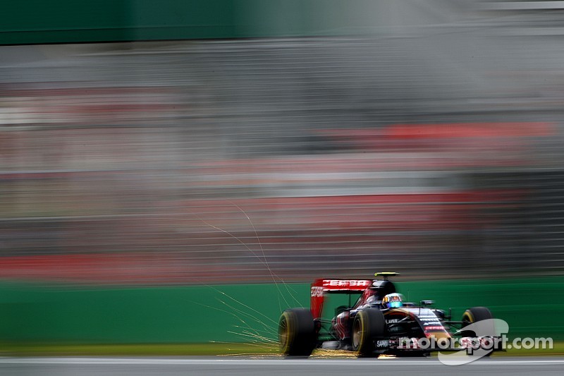 Carlos Sainz Jr. suma puntos en su primer carrera