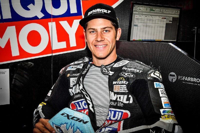 Test trotz gebrochenen Zehen: Marcel Schrötter quält sich in Aragon
