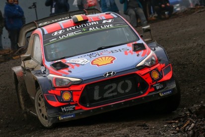 WRC Rallye Chile: Thierry Neuville nach heftigem Unfall im Krankenhaus