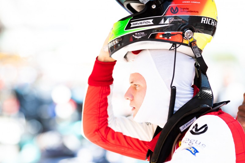 F2 Barcelona: Erster Sieg 2019 für Nyck de Vries - Mick Schumacher bestraft