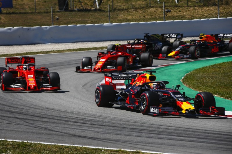 Ferrari geschlagen: Christian Horner lobt "großartigen" Max Verstappen