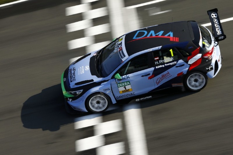 TCR Germany in Most: Proczyk Schnellster zum Auftakt