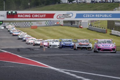 Porsche-Carrera-Cup: Ammermüller gelingt Start-Ziel-Sieg in Most