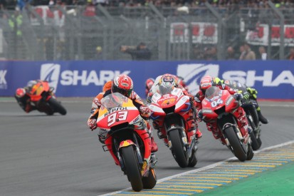 Marc Marquez auch im kühlen Le Mans eine Klasse für sich