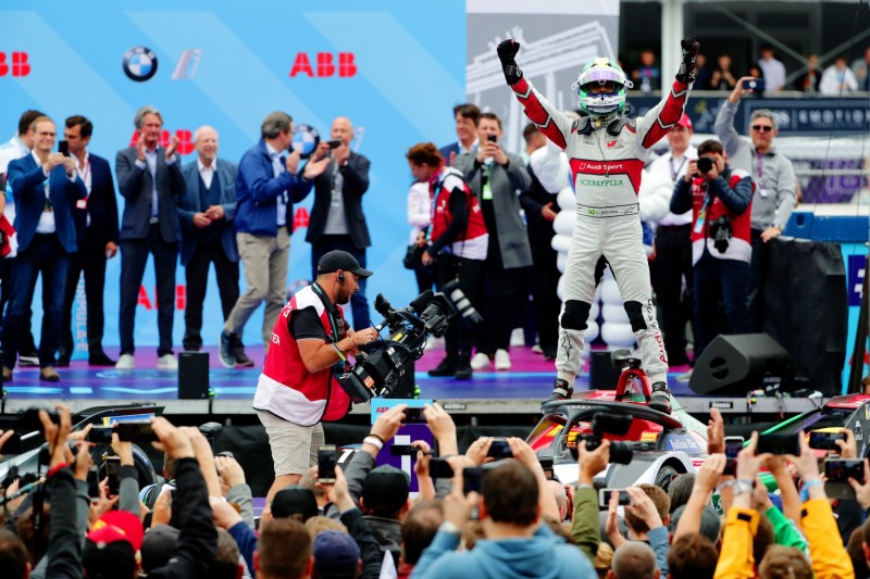 Formel E Berlin 2019: Lucas di Grassi wiederholt Audi-Heimsieg