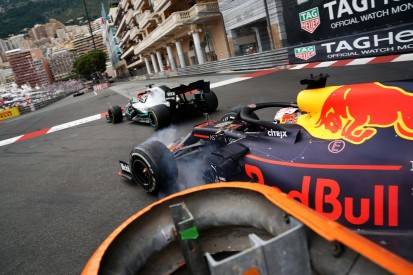 Kollision in der Hafenschikane: Verstappen spricht Hamilton frei