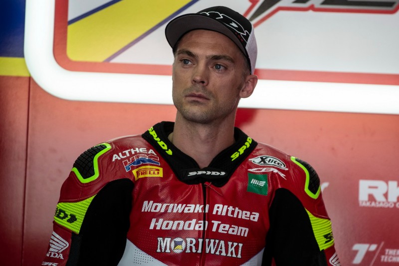 Honda sucht nach Ersatz für Leon Camier: Xavi Fores vor WSBK-Comeback?
