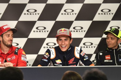 Marquez mit Windschattenspiel auf Pole: "Dovi" rätselt, Rossi lobt