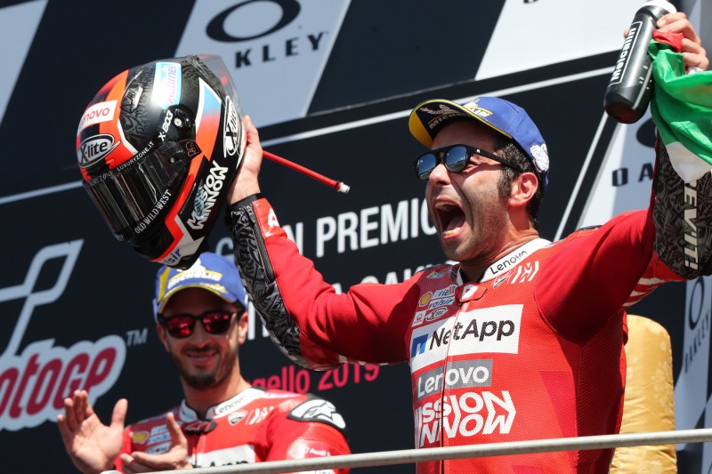 Petrucci widmet Dovizioso den Sieg und will im Titelkampf helfen