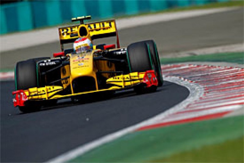 Petrov happy to outqualify Kubica