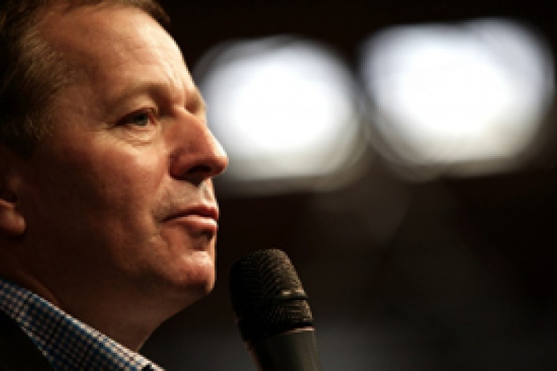 Brundle: Spotlight on McLaren duo in '11
