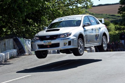 Grapevine: Higgins breaks TT course record