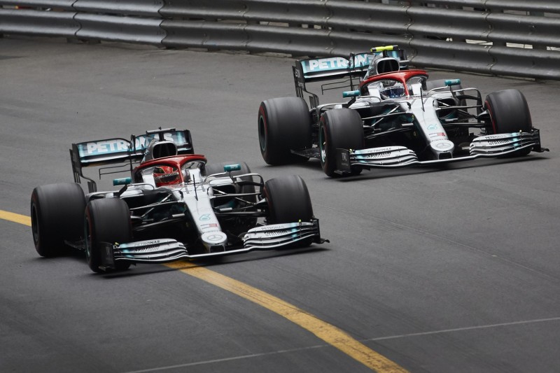 Lewis Hamilton: Motoren-Update nur ein kleiner Schritt