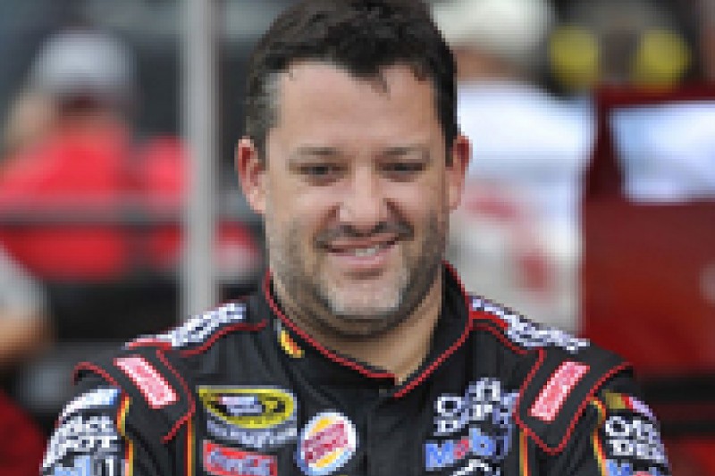 Struggling Tony Stewart not panicking he will lose his place in NASCAR Chase field