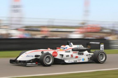 Rosenqvist wins F3 Masters as Merhi seals inaugural FIA F3 Trophy