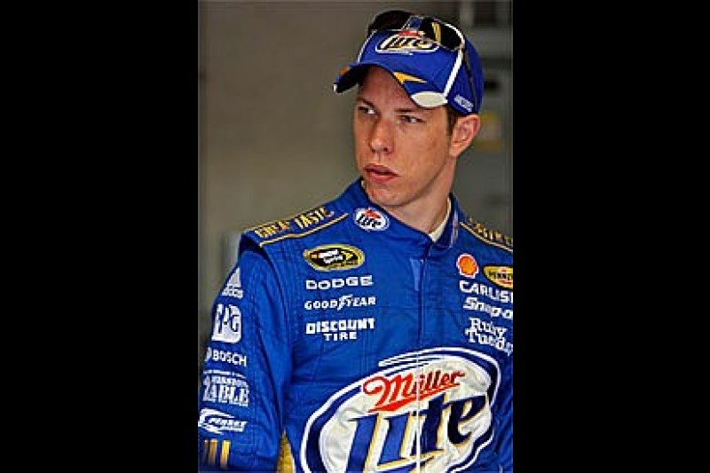 Keselowski survives testing crash