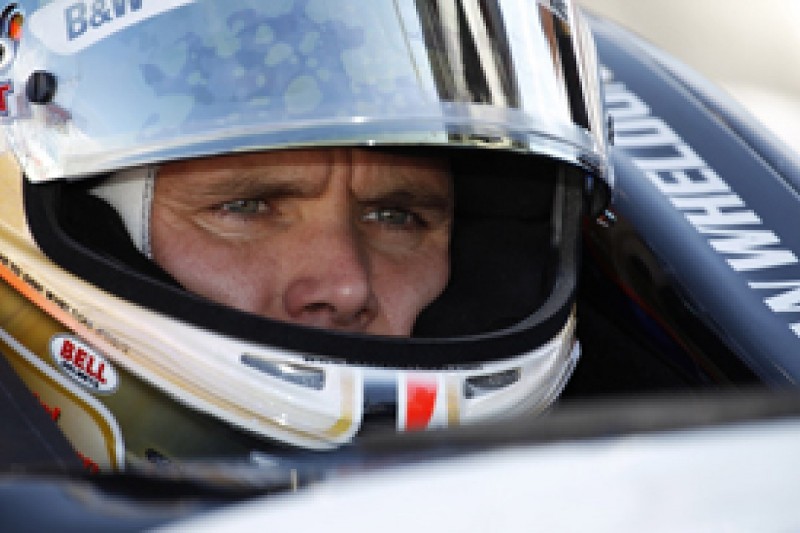 Dan Wheldon's family pays tribute to two-time Indy 500 winner