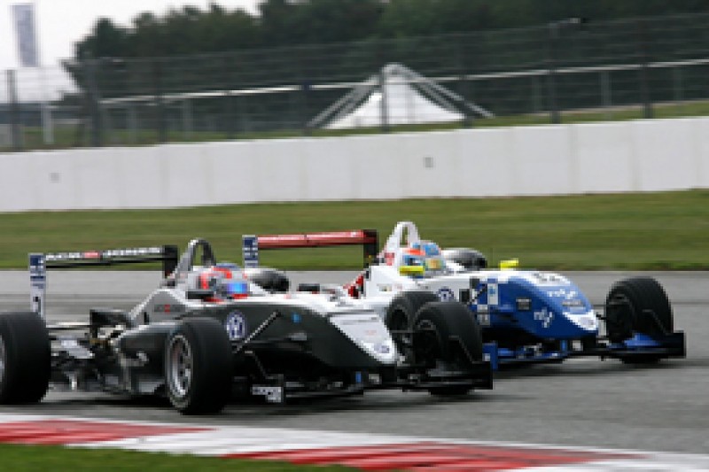Carlin trims 2012 British Formula 3 line-up to five cars amid rivals' concerns
