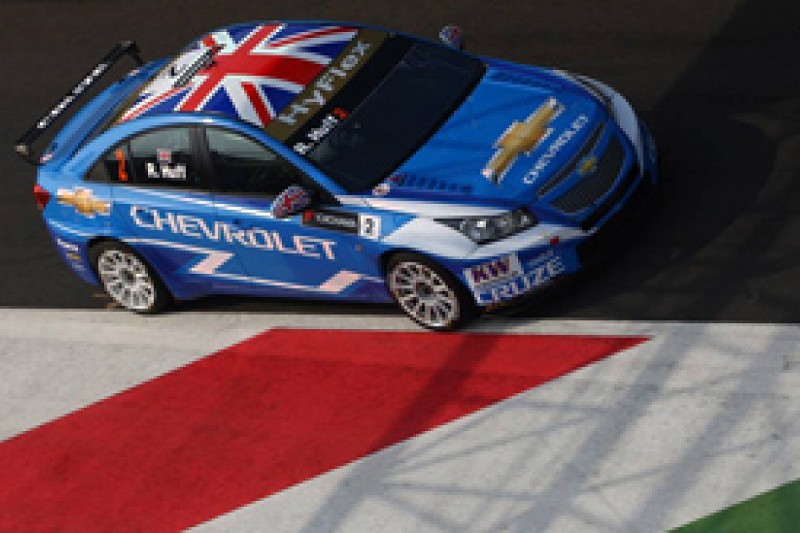 Huff heads Tarquini and Muller in the opening practice session at Monza