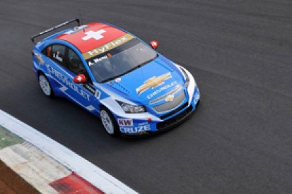 Menu keeps Chevrolet on top in the second WTCC practice session at Monza