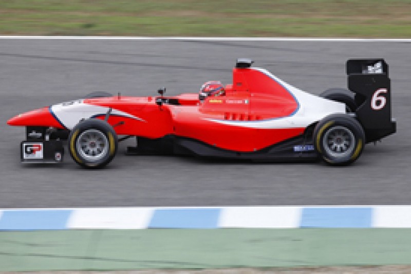 Kevin Ceccon sets the pace in GP3 test at Jerez
