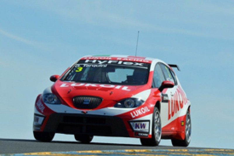 WTCC Sonoma: Gabriele Tarquini tops second practice session for Lukoil SEAT