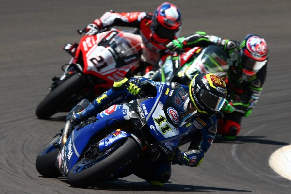WSBK Jerez: Sandro Cortese duelliert sich mit Leon Haslam und fährt in die Top 6