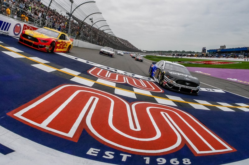 NASCAR: Michigan-Rennen auf Montag verschoben
