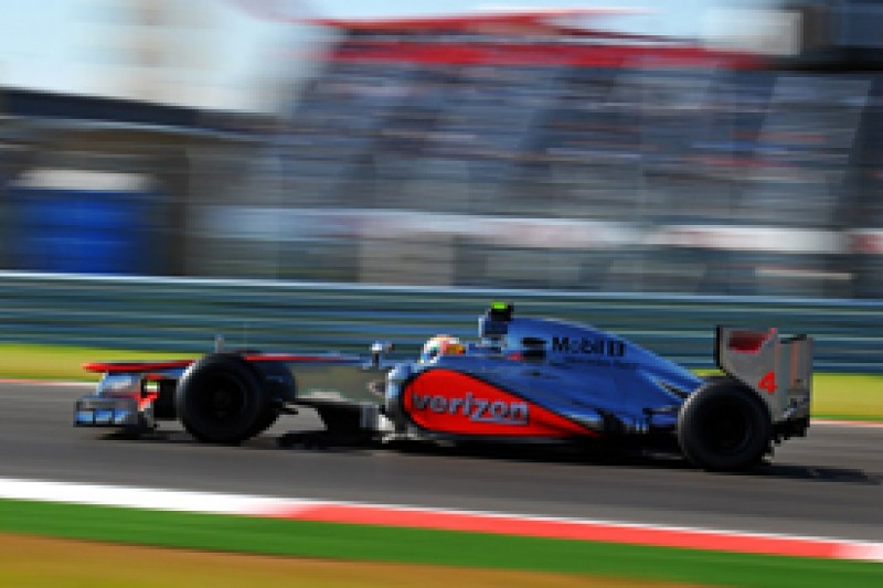 US GP: Lewis Hamilton wants dirty side of grid cleaned for start
