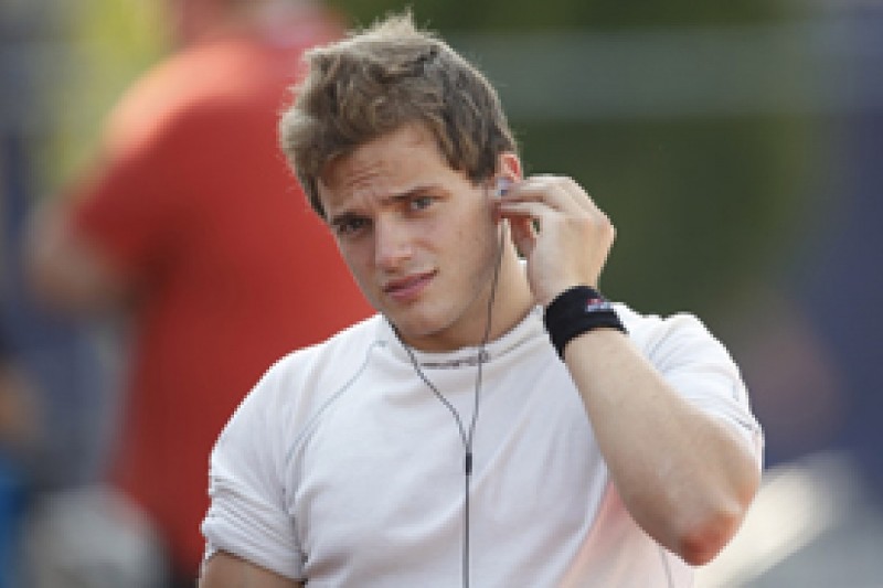 Simon Trummer joins Rapax for second GP2 season