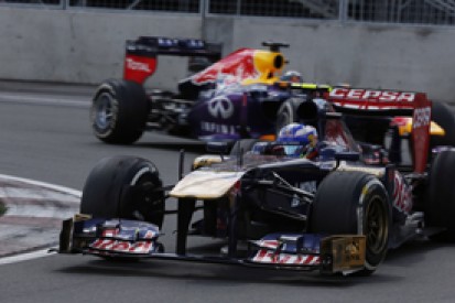 Red Bull: Daniel Ricciardo must push Sebastian Vettel by mid-2014