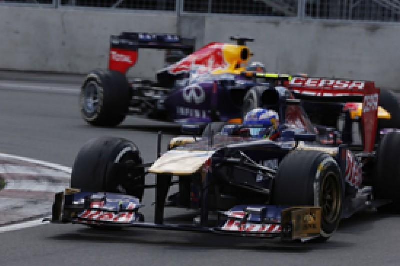 Red Bull: Daniel Ricciardo must push Sebastian Vettel by mid-2014