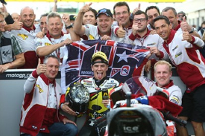 Silverstone Moto2: Scott Redding boosts points lead with home win