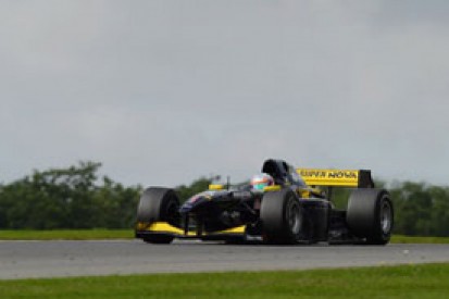 Donington Park Auto GP: Narain Karthikeyan takes control in practice