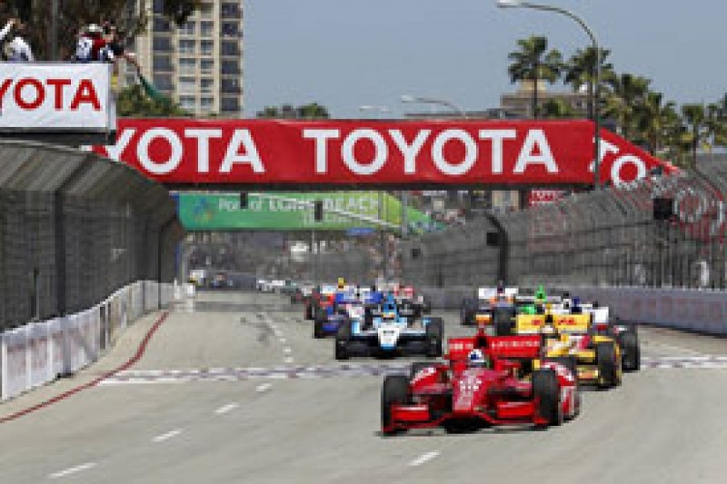 IndyCar targets move outside US by 2015, considers winter series