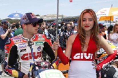 Stefan Bradl to remain with LCR Honda in MotoGP in 2014
