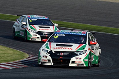Honda retains Tarquini and Monteiro for 2014 WTCC season