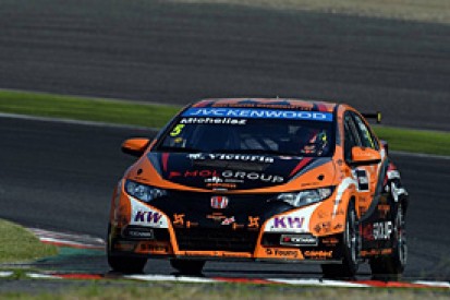 Michelisz to remain with Zengo for 2014 WTCC season