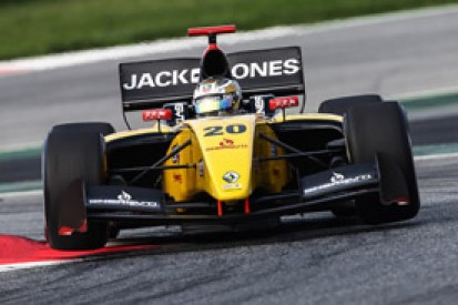 Barcelona FR3.5: Kevin Magnussen grabs pole for potential decider