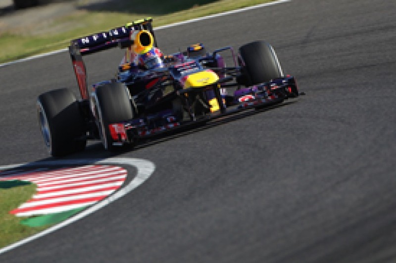 Japanese GP: Mark Webber fastest as Sebastian Vettel hits trouble
