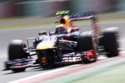 Japanese GP: Mark Webber beats Sebastian Vettel to pole