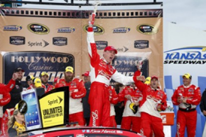 Kansas NASCAR: Kevin Harvick boosts Cup title hopes with win