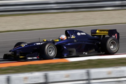 Auto GP Brno: Narain Karthikeyan sets Brno first-practice pace