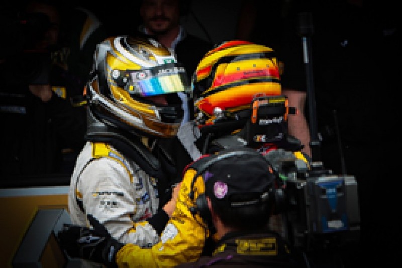Vandoorne says he has to focus on Magnussen in FR3.5 title bid