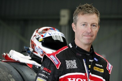 Matt Neal in doubt for Silverstone BTCC round due to finger injury