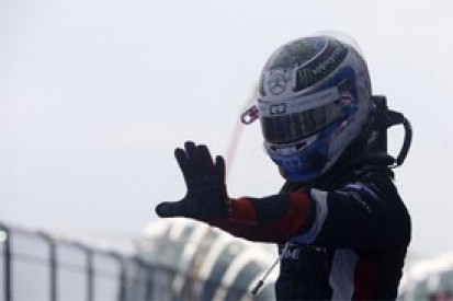 Sam Bird says he can take GP2 title fight to final lap of last race