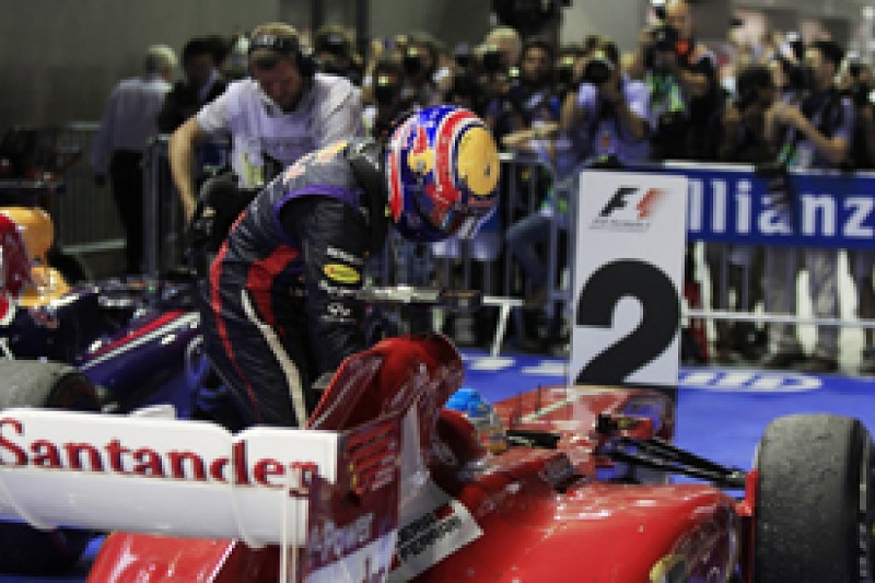 Singapore GP: Hamilton 'shocked' by Alonso and Webber taxi moment